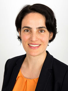 Adriana Pálffy-Buß