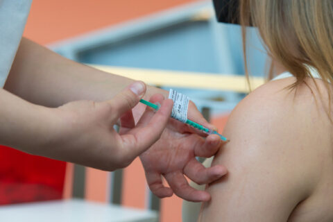 Towards entry "FAU physicist is investigating the inner workings of the Covid-19 vaccine"